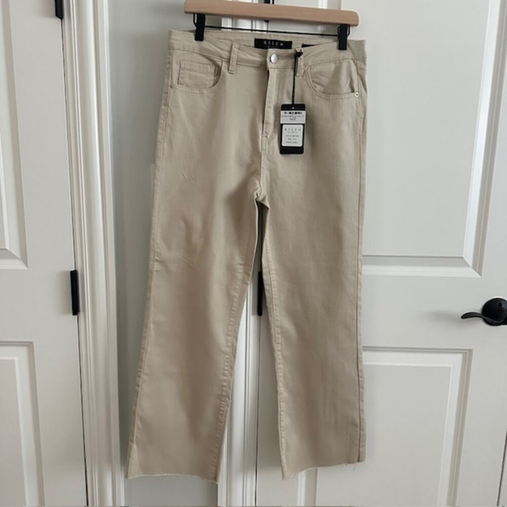 Risen NWT Khaki Mid-Rise Raw Hem Straight Leg Jeans Size - 31/13 - Picture 2 of 11